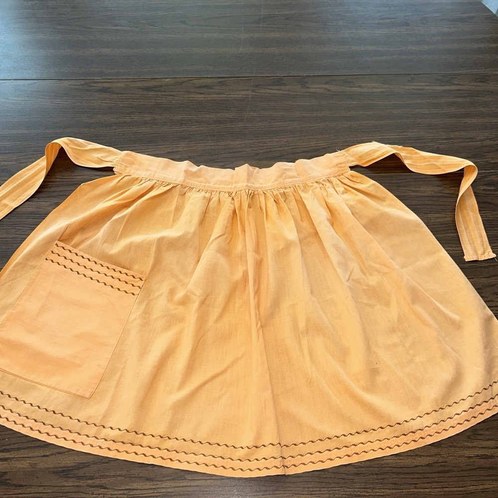 Vintage Handmade Half Apron Peach Apricot Brown Rick Rack Cottage Farmhouse